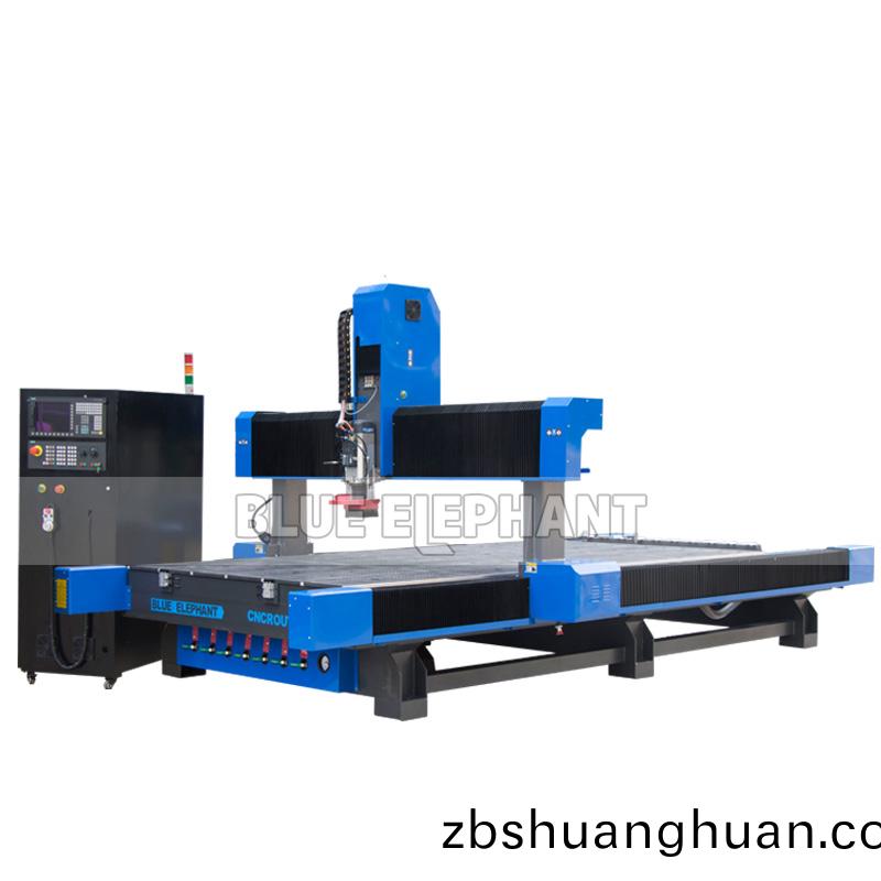 2040排式(shi)自動(dong)換刀(dao)開料機(ji)帶防(fang)塵(chen)罩(zhao)