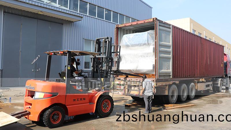 數控開料(liao)機(ji)髮(fa)貨(huo)