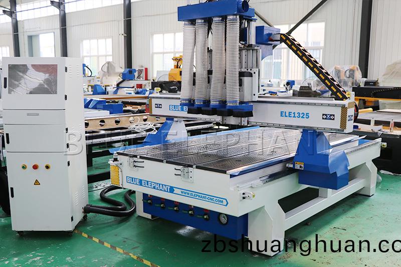 數控(kong)開料(liao)機