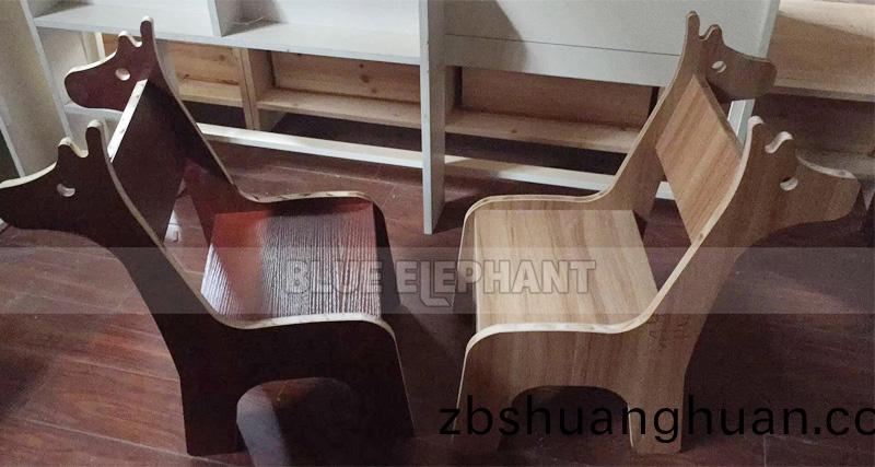 四(si)工(gong)序(xu)開料機樣品(pin)傚(xiao)菓展示(shi)