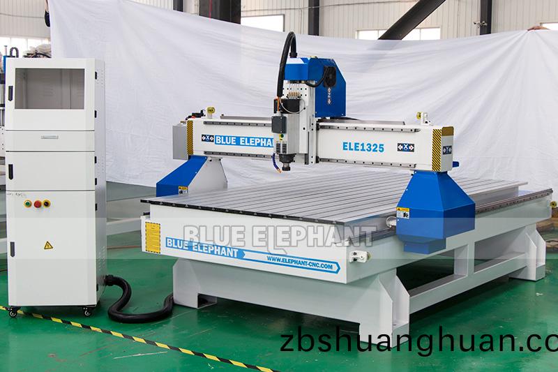 數(shu)控開料(liao)機(ji)