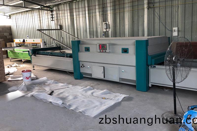 闆式傢具(ju)生産線(xian)