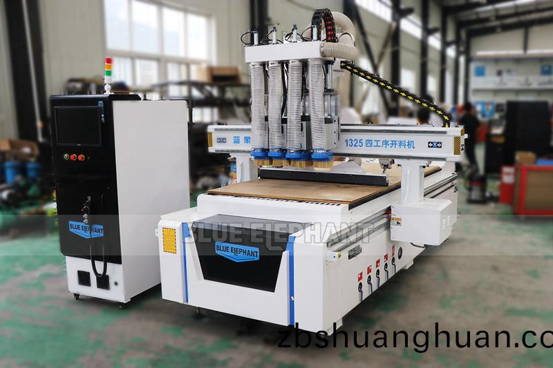 四工(gong)序(xu)開料(liao)機