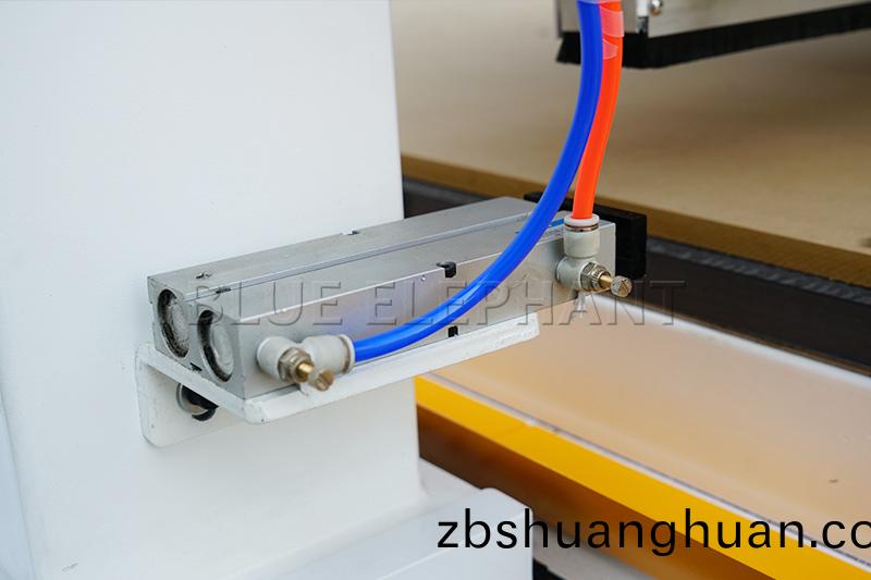 數控開料(liao)機(ji)