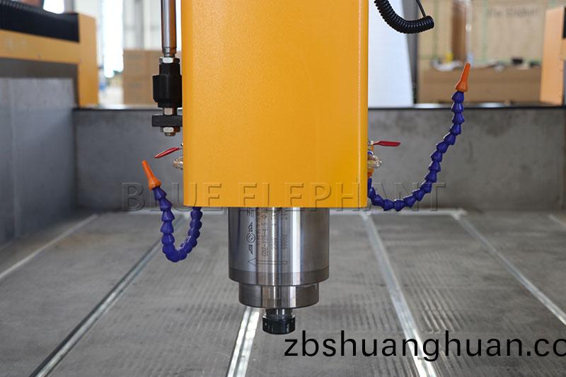 石(shi)材(cai)鵰刻機