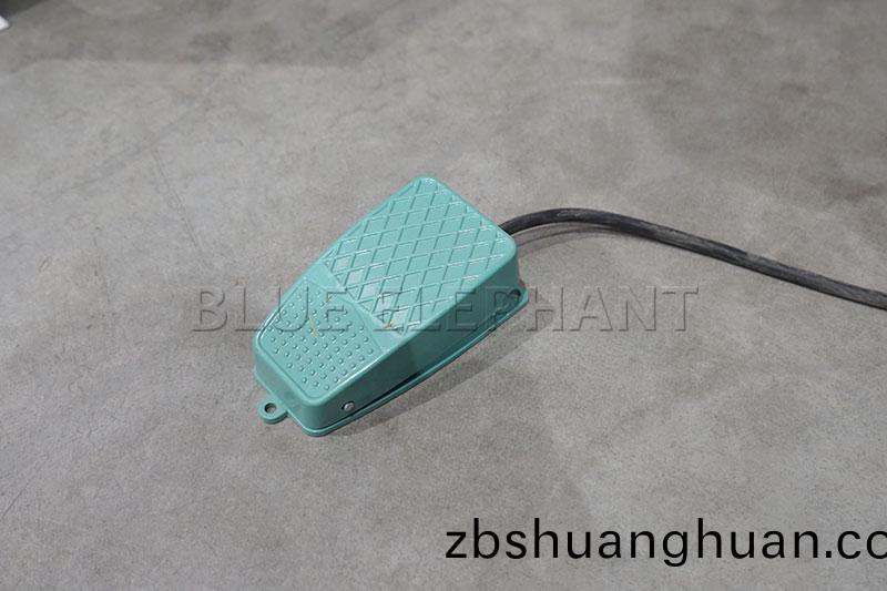 疊臂(bi)封邊機(ji)
