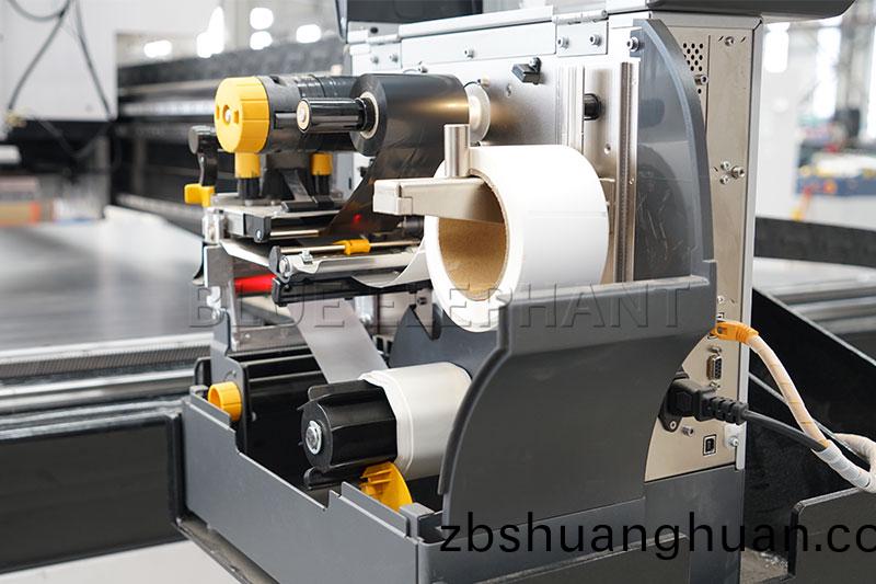 闆式傢(jia)具生産(chan)線(xian)