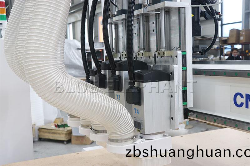 雙(shuang)工位(wei)四(si)工(gong)序(xu)數控開料(liao)機