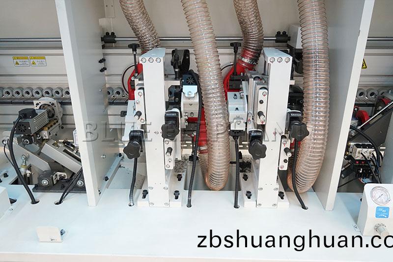 全(quan)自動(dong)封邊機