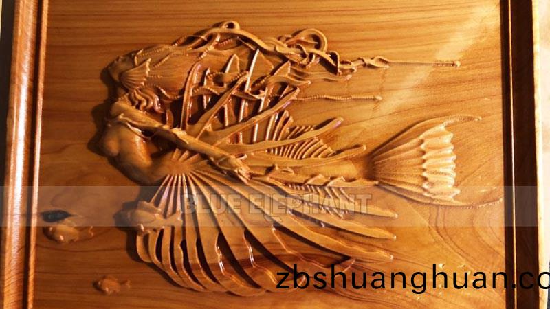 三軸(zhou)數控(kong)開(kai)料機(ji)産(chan)品(pin)